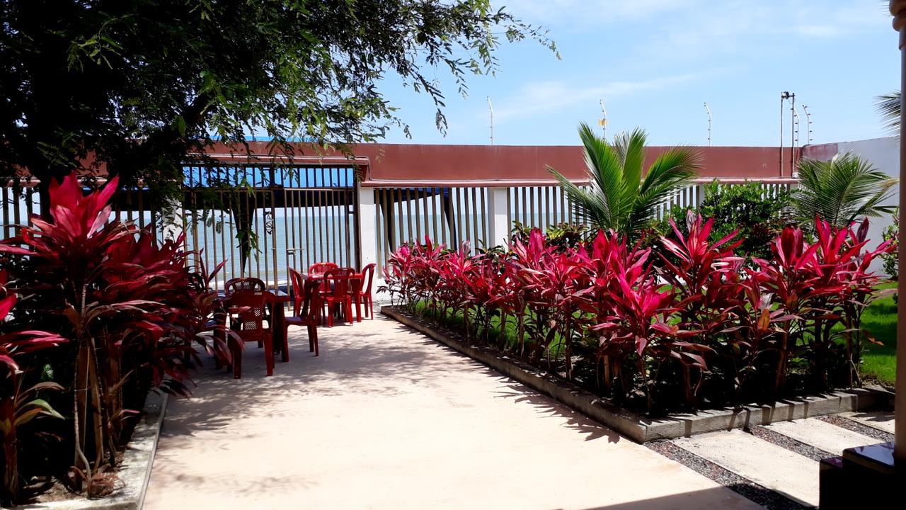 Hotel Soberao Esmeraldas Exterior photo