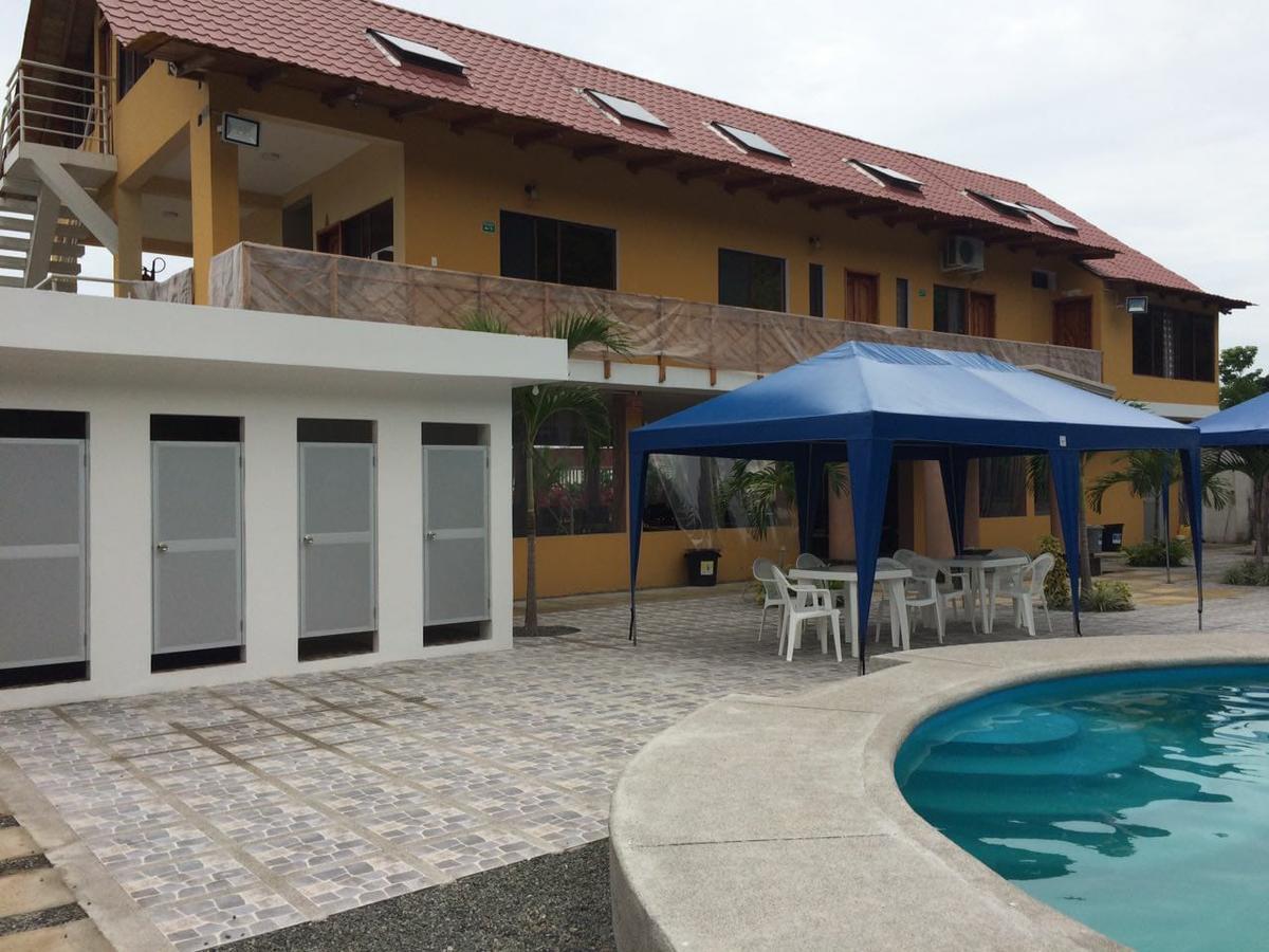 Hotel Soberao Esmeraldas Exterior photo