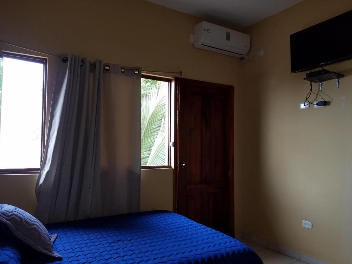 Hotel Soberao Esmeraldas Exterior photo